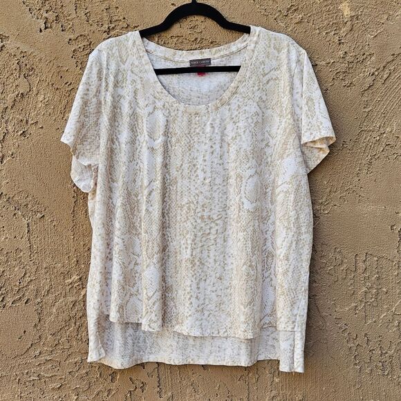 Vince Camuto Beige and Cream Snake Skin Short Sleeve Shirt Size 3X - Picture 1 of 9